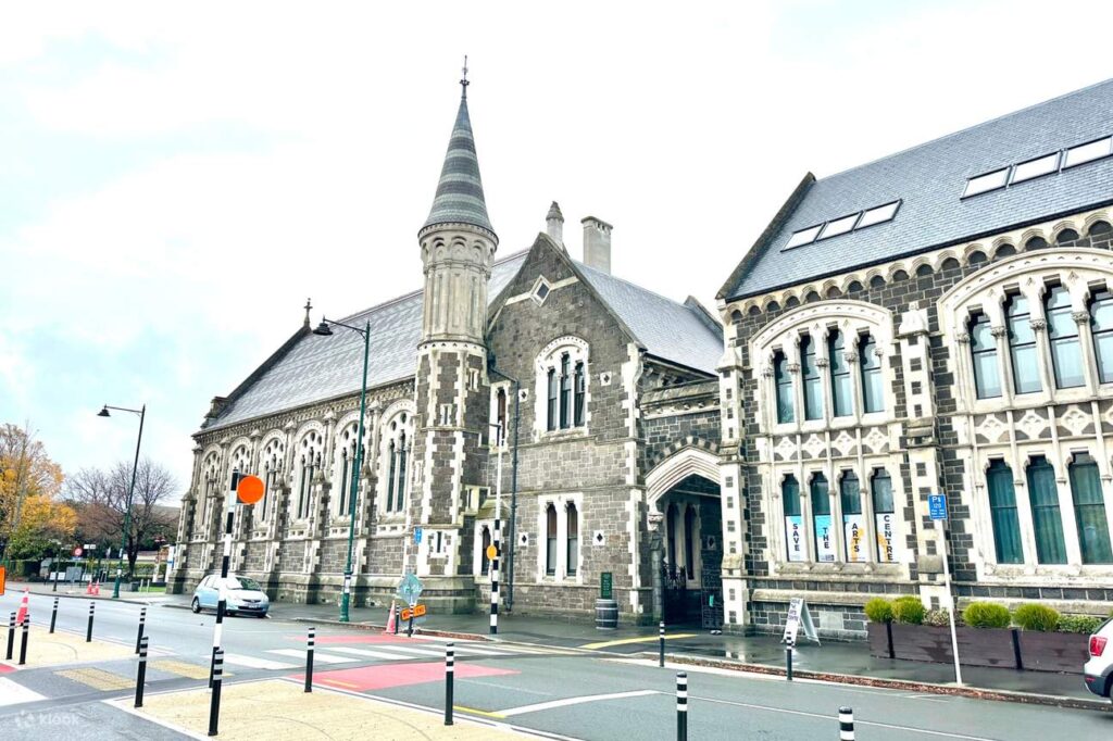Christchurch Day Tour